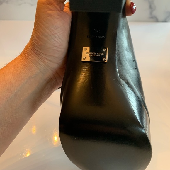 Michael Kors Collection Black Leather Platforms - Picture 5 of 9